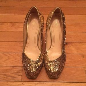 Gold sequin stilletoes